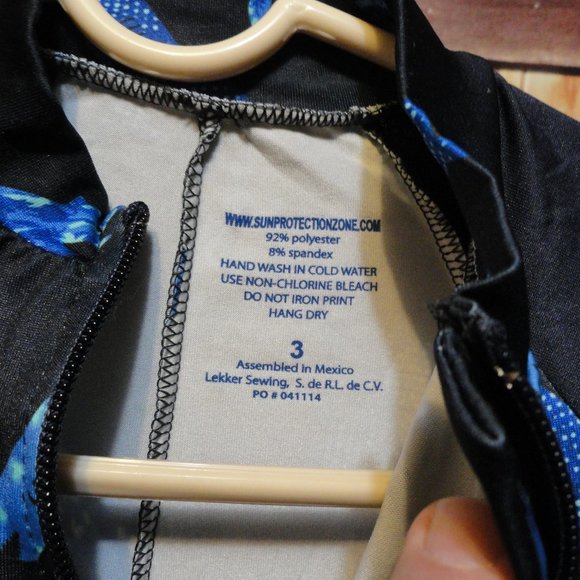 SunSkinz One piece 3/4zip Shark themed Sun Protection upf 50+ suit~long … - Picture 4 of 4
